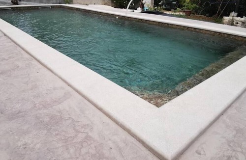 Muntic Apartment | holiday flat "Eti and Mia" with swimming pool