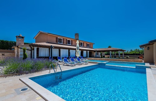 Gradisce Villa | Spacious and private pool villa, quiet and child-friendly