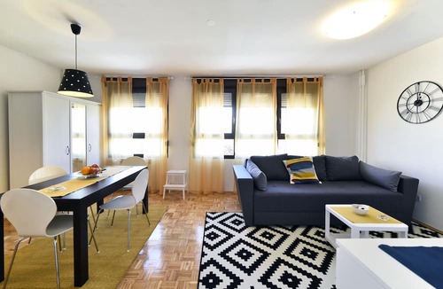 Novi Zagreb Apartment | Apartment Place4U