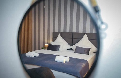 Promajna Bed & Breakfast | White Stone Villa
