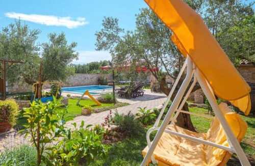 Gajana House | Holiday Home Luna