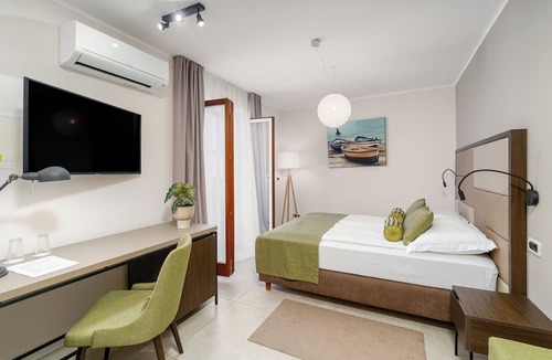 Novigrad Bed & Breakfast | Al Porto Suites