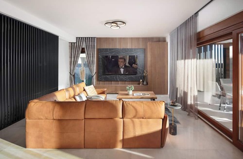 Vir Villa | Malibu Royal
