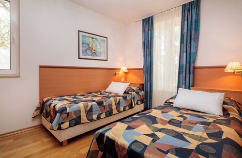 Island Hvar Hotel | Fontana Bayside Park