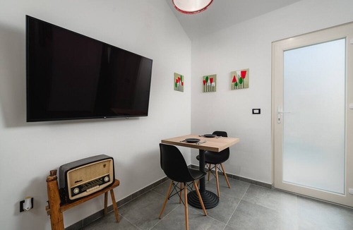 City Center Apartment | Apartment With View