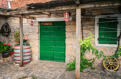 Pirovac Apartment | Apartment B&B Linda - with pool: R2(4) - Pirovac, Riviera Sibenik, Croatia