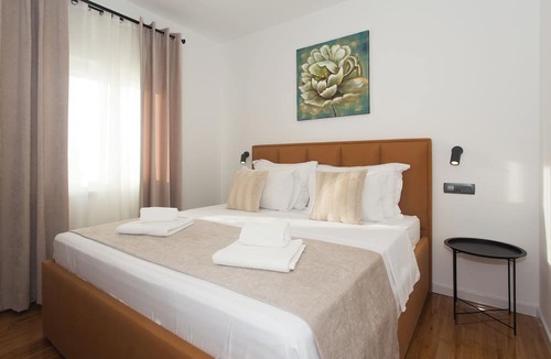 Lovrec Villa | Family-sized Villa Unika with heated 39m2 Pool with hydromassage, Jacuzzi, Sauna