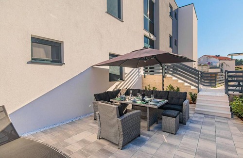Krk Apartment | LuxArt City Spa Residence Krk