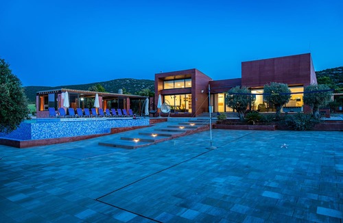 Tisno Villa | Gorgeous 5-bedroom villa in Tisno with SPA, WiFi, AC