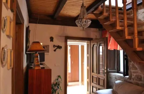 Stari Grad Apartment | Charming Old Town Getaway