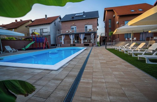 Vukovar House | Biser Dunava