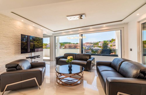 Okrug Gornji Apartment | Beach Villa Valentina
