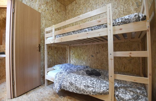 Razanac RV Rental | TreeHouses Ljubač Glamping Robinson