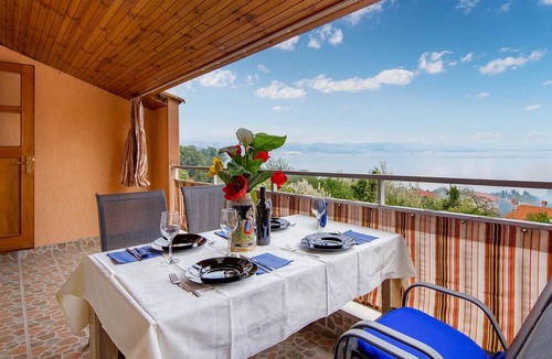 Opric Apartment | 2 bedroom lovely apartment in Lovran