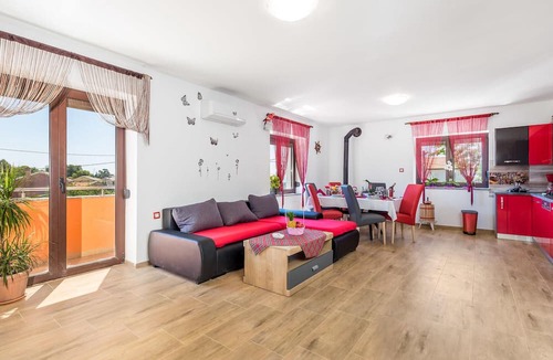 Viskovo Apartment | Awesome apartment in Viskovo with WiFi