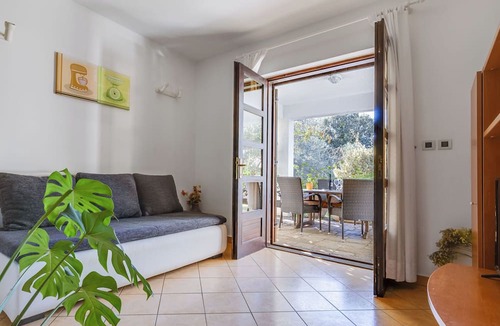 Diklo Apartment | Apartment Anica by Interhome