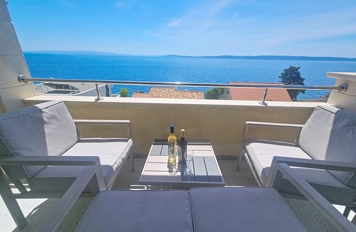Okrug Gornji Apartment | Villa Andjelka by Interhome