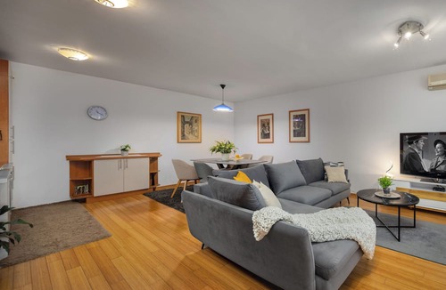 Buzdohanj Apartment | Terra Magica Deluxe Apartment OR Room with Private Parking, Terrace and Sea View