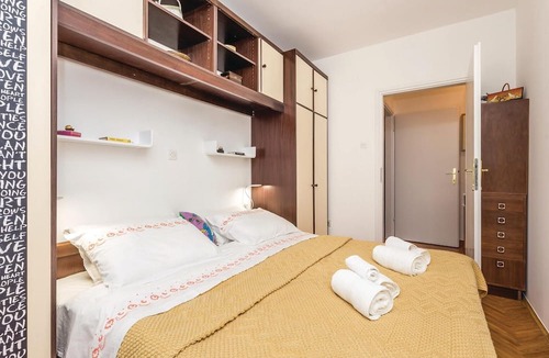 Lovran Apartment | Awesome apartment in Lovran with WiFi