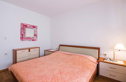 Sarsoni Apartment | Awesome apartment in Rijeka with house sea view