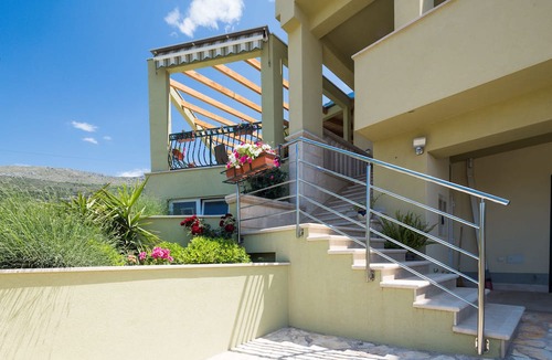 Podstrana Apartment | Villa Leon