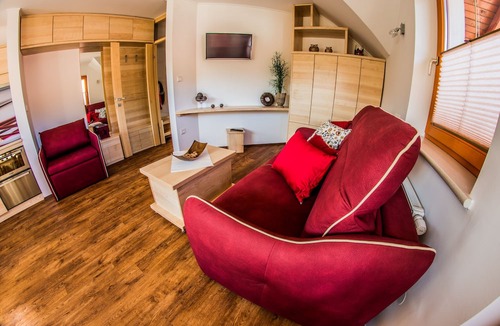 Luce Apartment | Apartments BBI