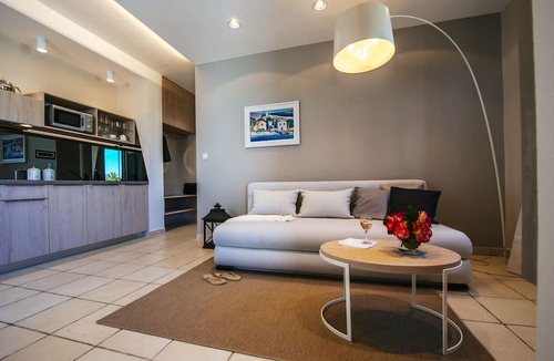 Sukosan Apartment | Villa Mirakul