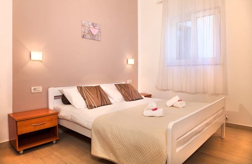 Medveja Apartment | Villa Lidija