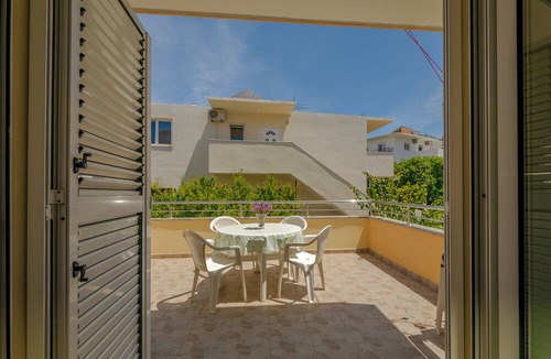 Krizna luka Apartment | Komazin