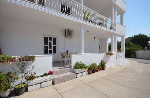 Tribunj Apartment | Apartments Mila Family With Pool