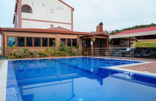 Caska Apartment | Golden Coast Villa Caska - Duplex Four Bedroom Apartment with Sea View and Balcony