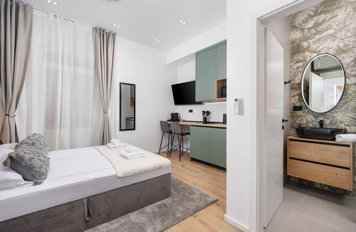 Rijeka Apartment | Marvie Apartments