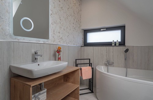 Tisina Villa | Wellness Vila Vinita, Sveti Jurij ob Ščavnici, Slovenia