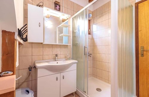 Brod Moravice House | Group homes with heated pool,sauna and outdoor kitchen nestled in nature