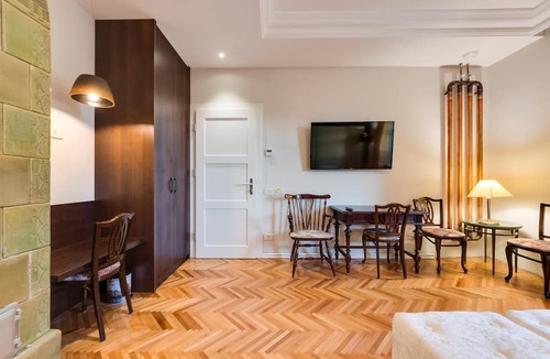 Ljubljana Apartment | Comfortable apartment with 3 bedrooms/3 bathrooms for total 6 person