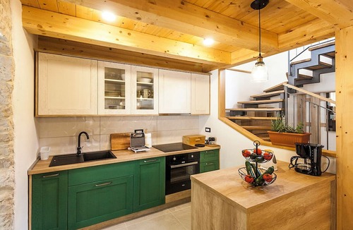 Modrusani Villa | Villa Doda with 2 bedrooms, garden, heated pool and sauna in Istria