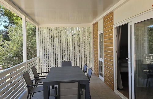 Jezera Apartment | Camping Jezera Lovišća