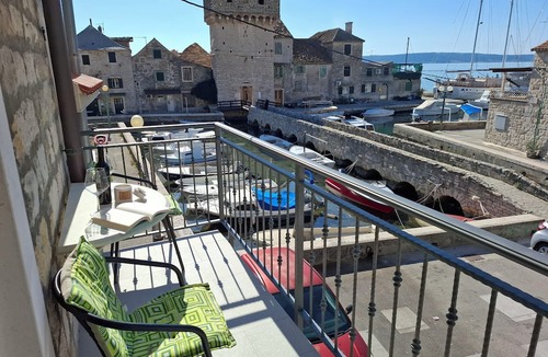 Kastel Gomilica Apartment | Apartments Kastilac with sea view