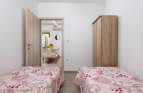 Kraljevica Apartment | Apartment with balcony, sea views