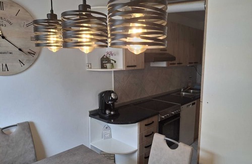 Luce Apartment | Luce Hilltop Cozy Apartment - Two Bedroom Apartment
