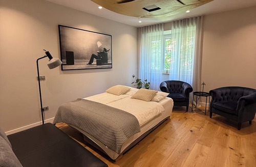 Ljubljana City Centre Apartment | Spacious upscale apartment Up to 5 guests City center Free parking