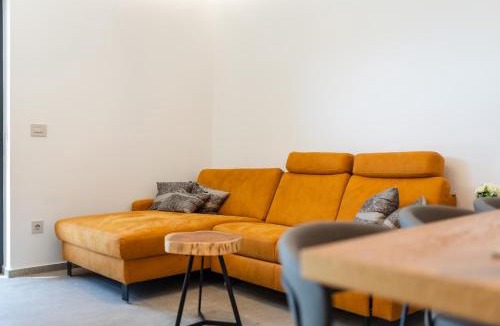 Artatore Apartment | Andrea Deluxe Apartment with Pool