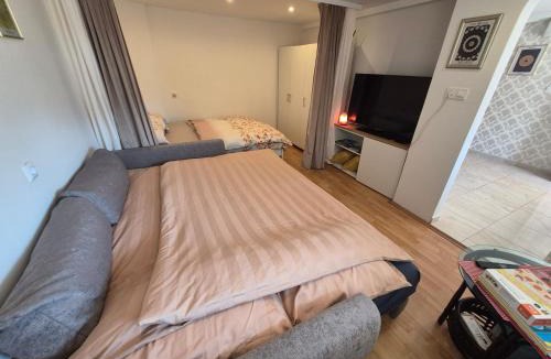 Hrastnik Apartment | Grandma's Corner