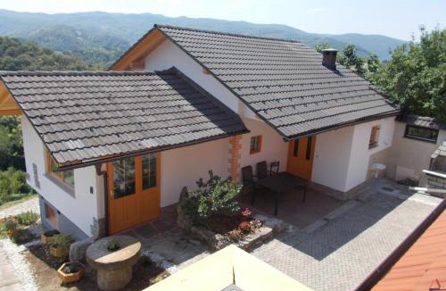 Cerklje ob Krki Apartment | Prima Apartment