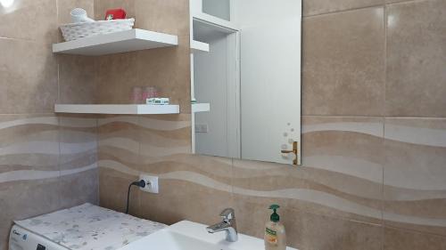 Dugis Apartment | Tihana
