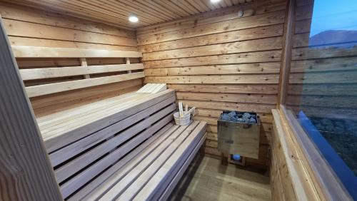 Plaski Ski Chalet | Family Oasis, Plaški