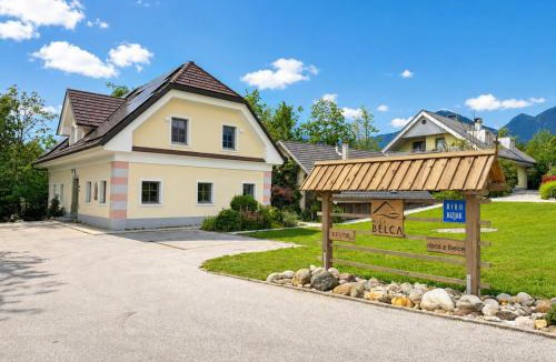 Preddvor House | Apartment House Belca