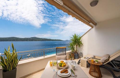 Slano Apartment | Apartments Ratac Lobrović with private beach and beautiful sunset