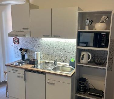 Gregovica Apartment | Cozy studio, Rosi 1, with free public parking and free WiFi