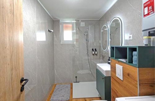 Maribor Apartment | Red Maple Apartments